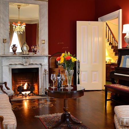 The Gables Wine Country Inn Санта-Роза Экстерьер фото