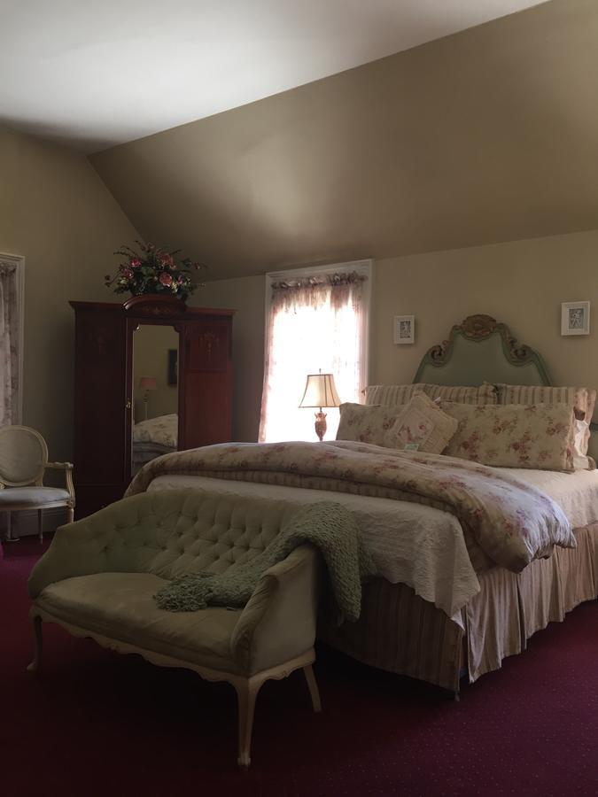 The Gables Wine Country Inn Санта-Роза Экстерьер фото